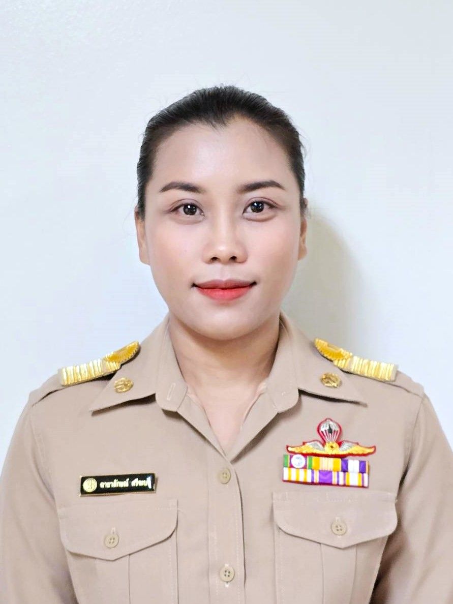 นางสาวฉายาลักษณ์ ศรีจะบก