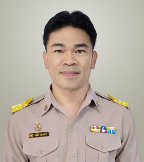 นายวุฒิชัย  ส่องสว่าง