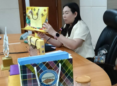 ประชุมคณะกรรมการคัดเลือกและตัดสินรางวัลโครงการประกวดสินค้าและผลิตภัณฑ์ของสถาบันเกษตรกร ครั้งที่ 2 ... พารามิเตอร์รูปภาพ 8