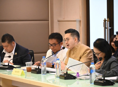 ร่วมการประชุม“การขับเคลื่อนโครงการตามมาตรการรักษาเสถียรภาพราคาข้าวเปลือก ปีการผลิต 2568/69” ณ ห้องประชุม 123 กระทรวงเกษตรและสหกรณ์ และผ่านระบบ Zoom Meeting โดยมี นายนเรศ ธำรงค์ทิพยคุณ รัฐมนตรีช่วยว่าการกระทรวงเกษตรและสหกรณ์ เป็นประธานการประชุม ... พารามิเตอร์รูปภาพ 14